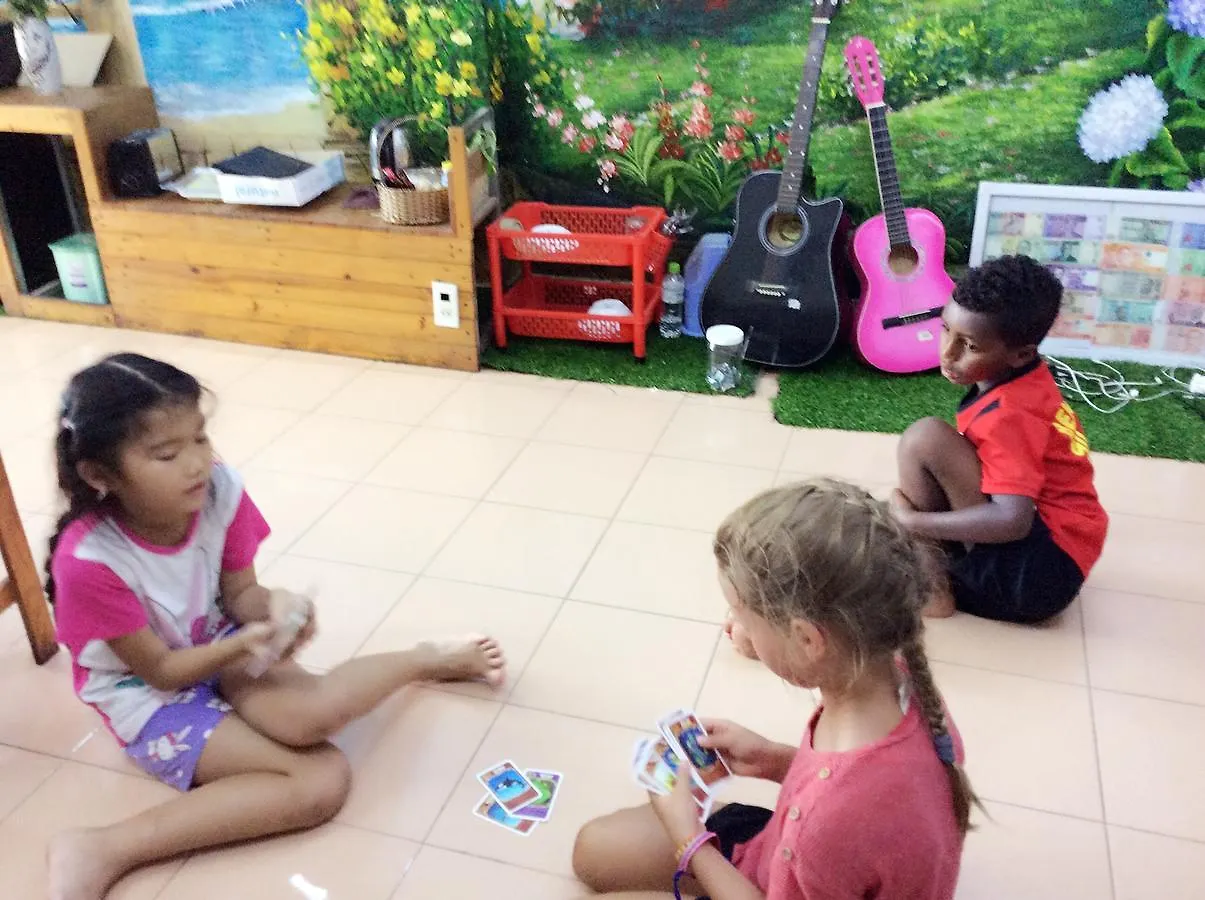 Fami Homestay 나트랑